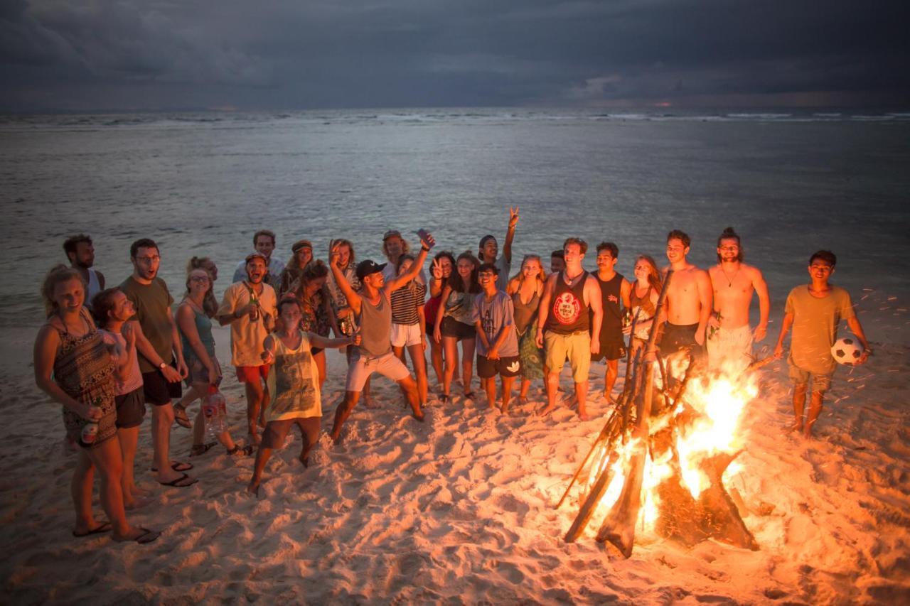 La Boheme Mini Vandrarhem Gili Trawangan Exteriör bild