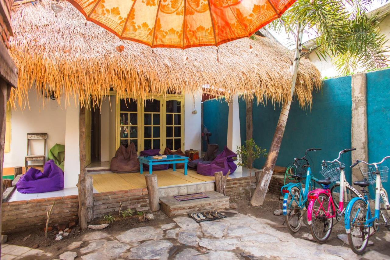 La Boheme Mini Vandrarhem Gili Trawangan Exteriör bild